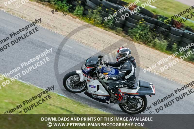 enduro digital images;event digital images;eventdigitalimages;lydden hill;lydden no limits trackday;lydden photographs;lydden trackday photographs;no limits trackdays;peter wileman photography;racing digital images;trackday digital images;trackday photos